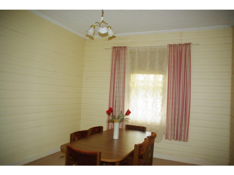 30-32 Railway Parade, Mumbil NSW 2820