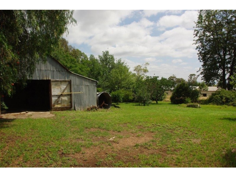 30-32 Railway Parade, Mumbil NSW 2820