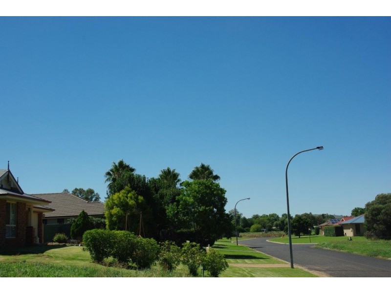 18 Melaleuca Drive, Montefiores NSW 2820