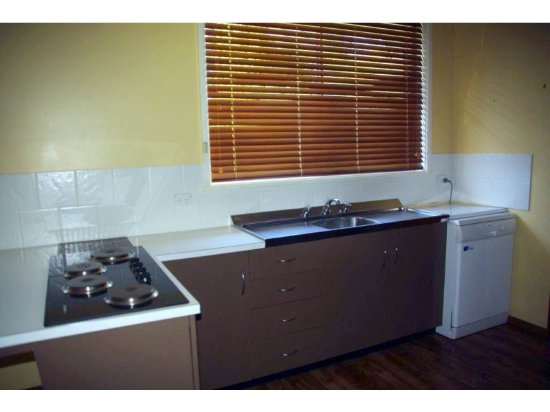 92 Gobolion Street, Wellington NSW 2820