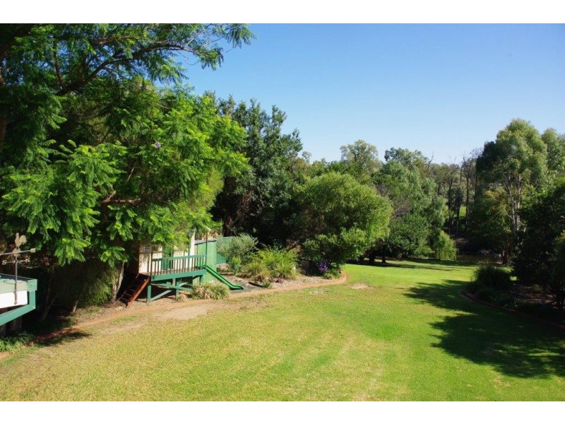 92 Gobolion Street, Wellington NSW 2820