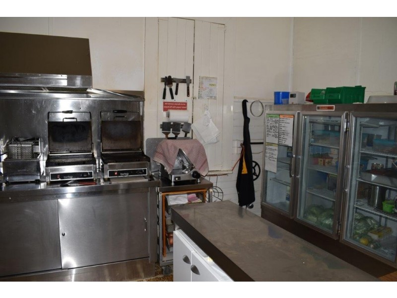 23 Forbes Street Yeoval via, Wellington NSW 2820