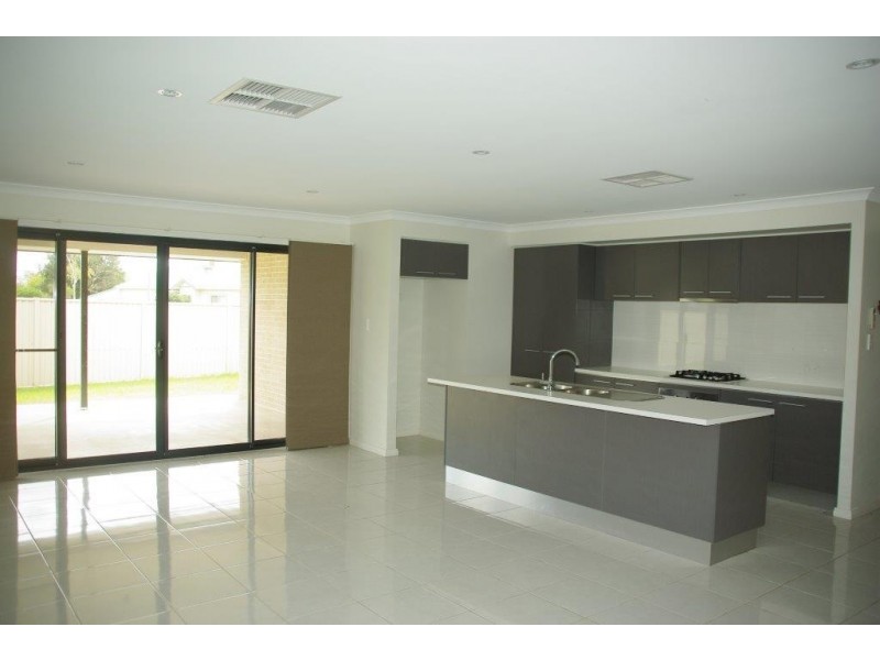 10 King Street Montefiores via, Wellington NSW 2820