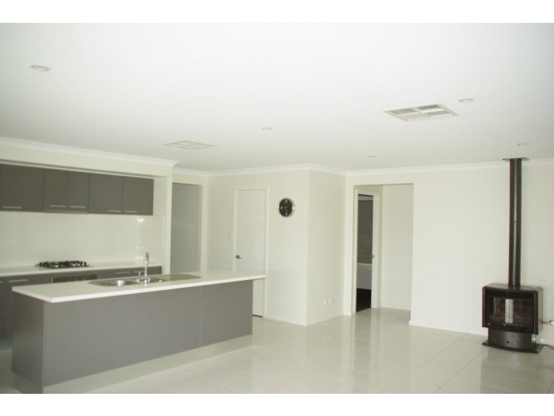 10 King Street Montefiores via, Wellington NSW 2820