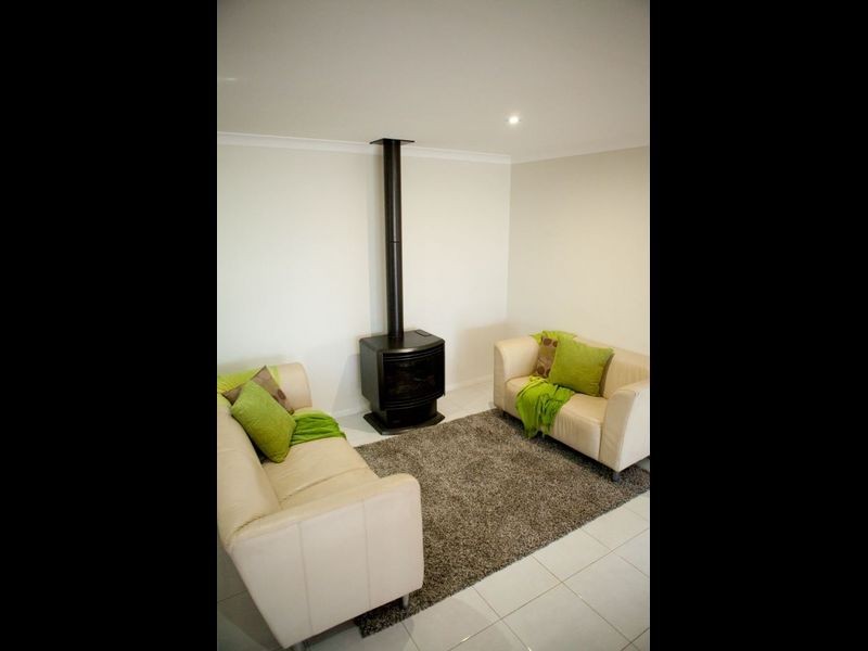 10 King Street Montefiores via, Wellington NSW 2820