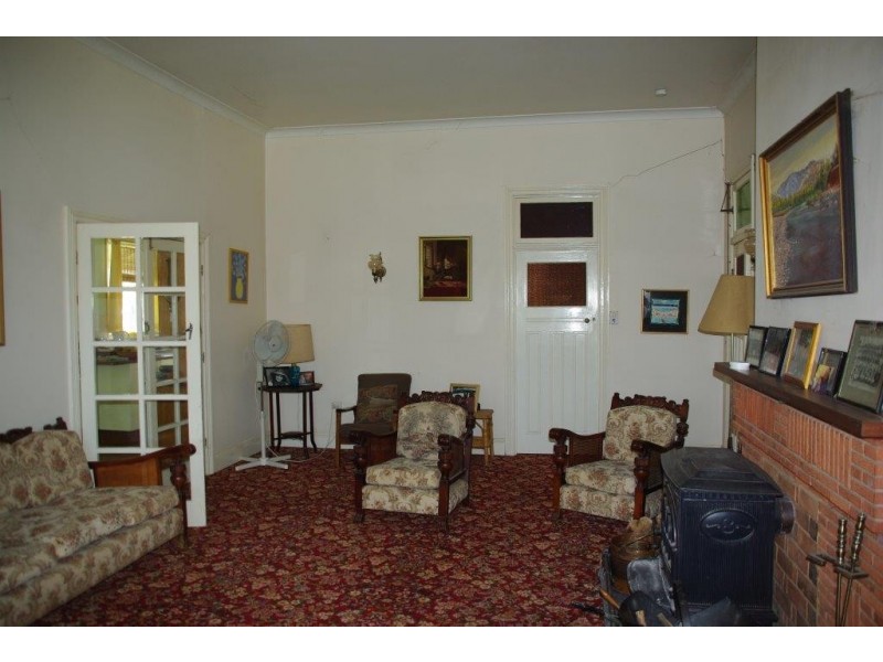 108 – 112 Thornton Street, Wellington NSW 2820