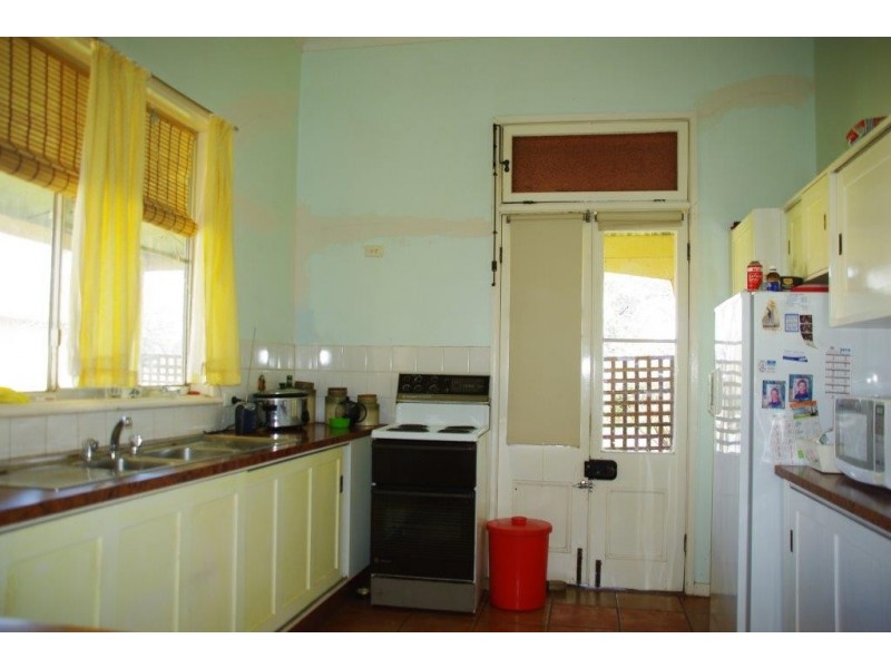 108 – 112 Thornton Street, Wellington NSW 2820