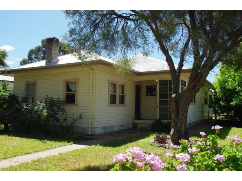 94 Thornton Street, Wellington NSW 2820