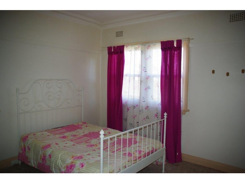 94 Thornton Street, Wellington NSW 2820