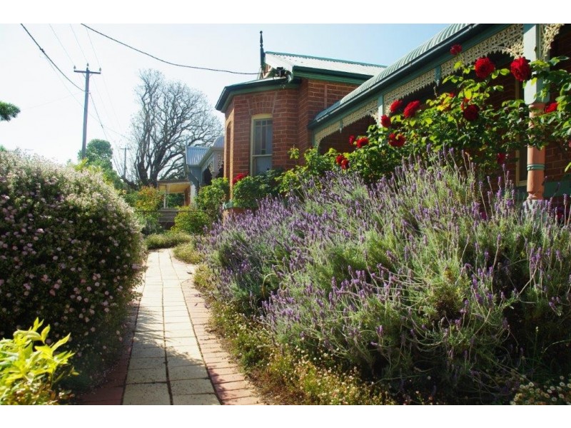 21 Maxwell Street, Wellington NSW 2820