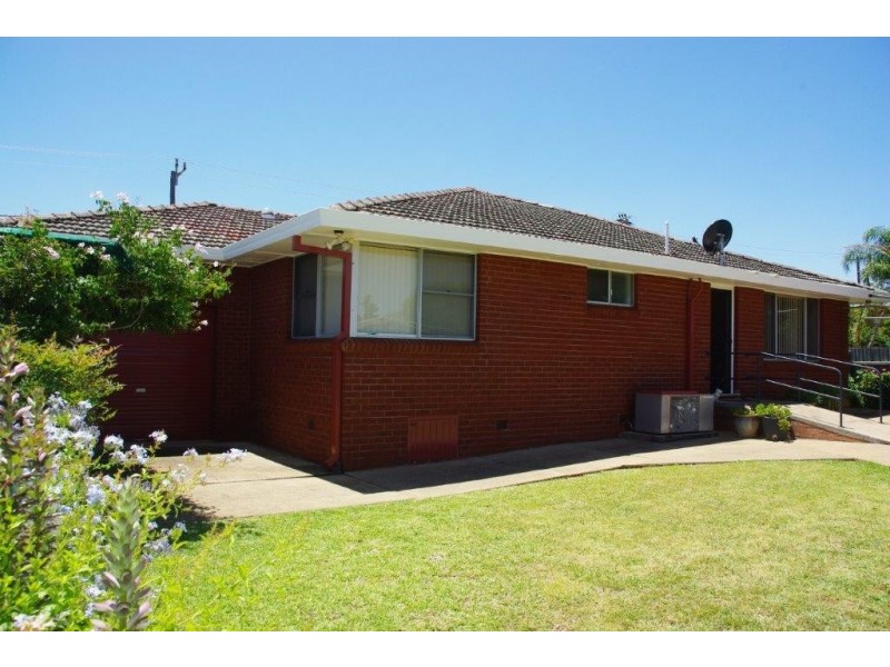 123 Maxwell Street, Wellington NSW 2820