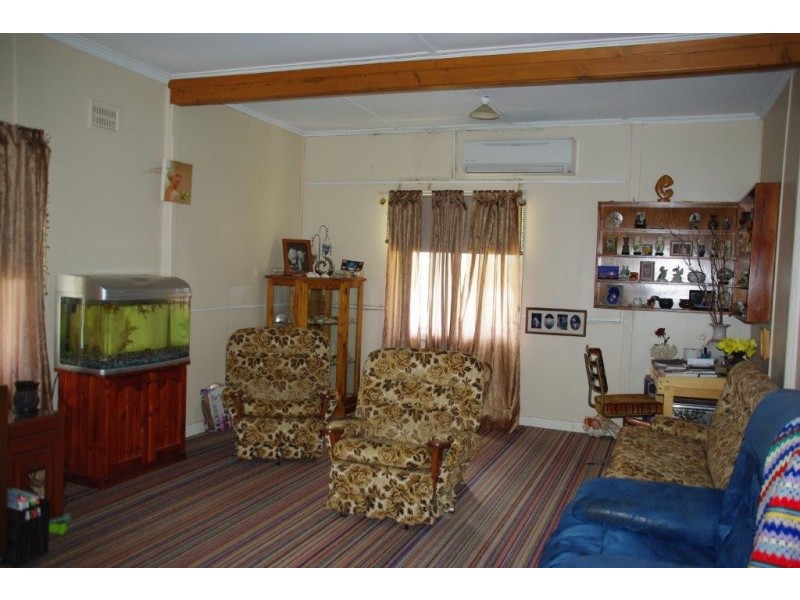 64 Apsley Crescent, Mumbil NSW 2820