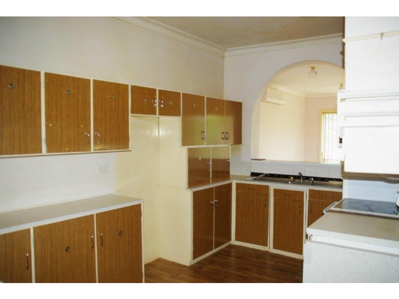 86 Gobolion Street, Wellington NSW 2820