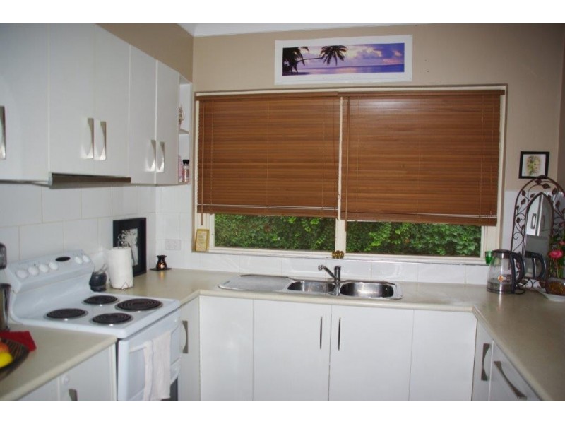 13 Ford Street, Wellington NSW 2820