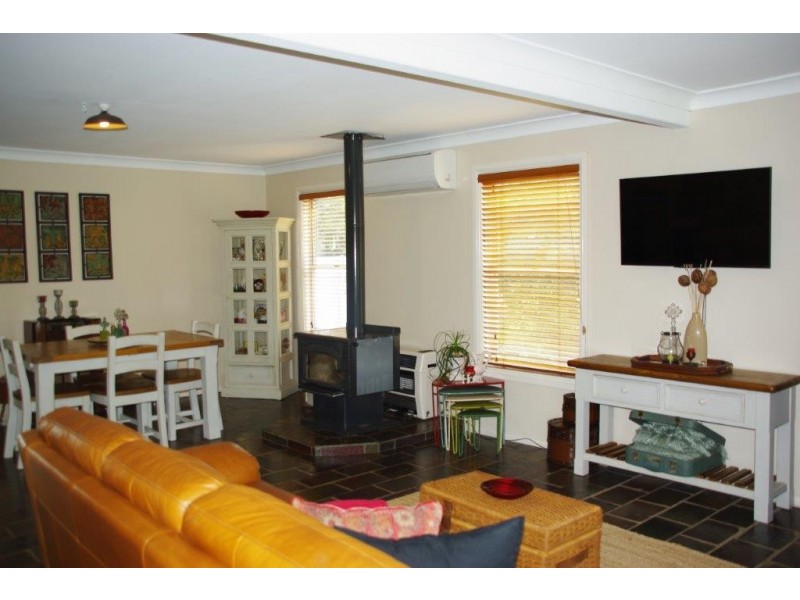 122 Falls Road, Wellington NSW 2820