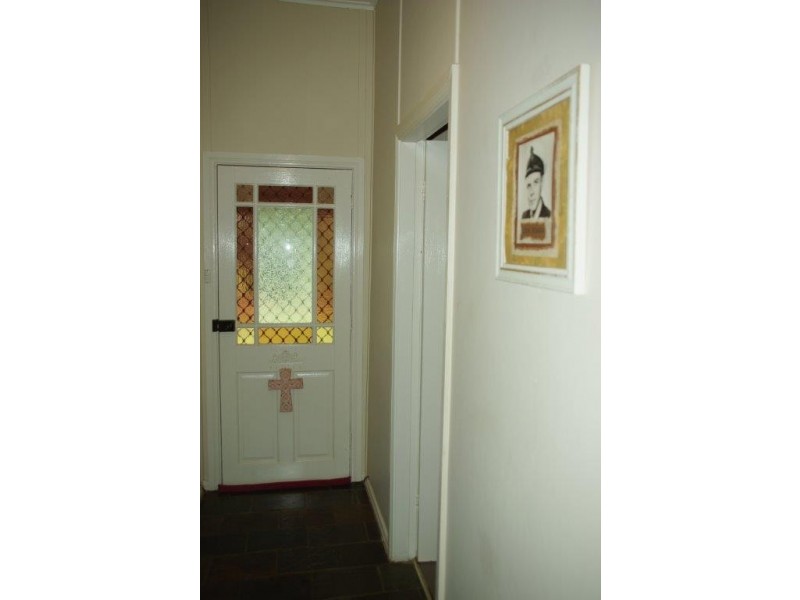 122 Falls Road, Wellington NSW 2820