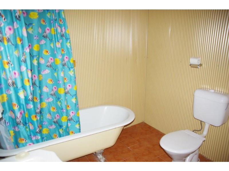 126 Warne Street, Wellington NSW 2820