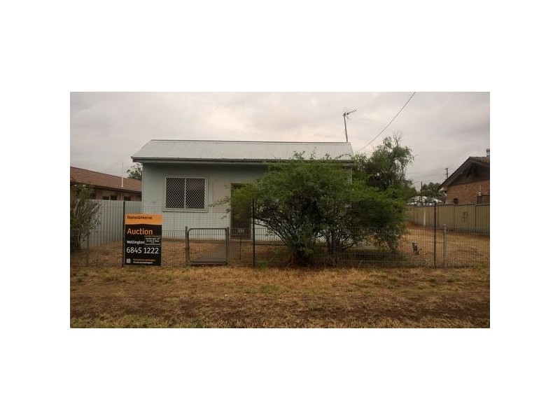 148 Pierce Street, Wellington NSW 2820