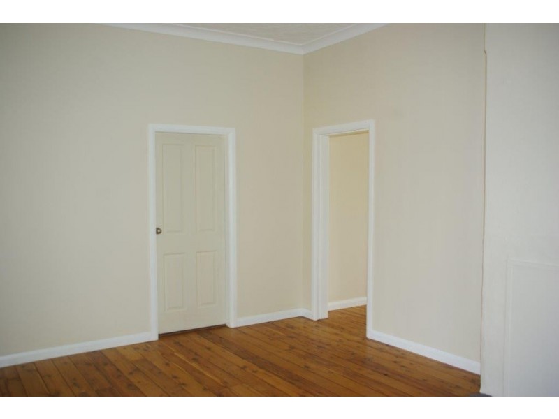 140 Arthur Street, Wellington NSW 2820