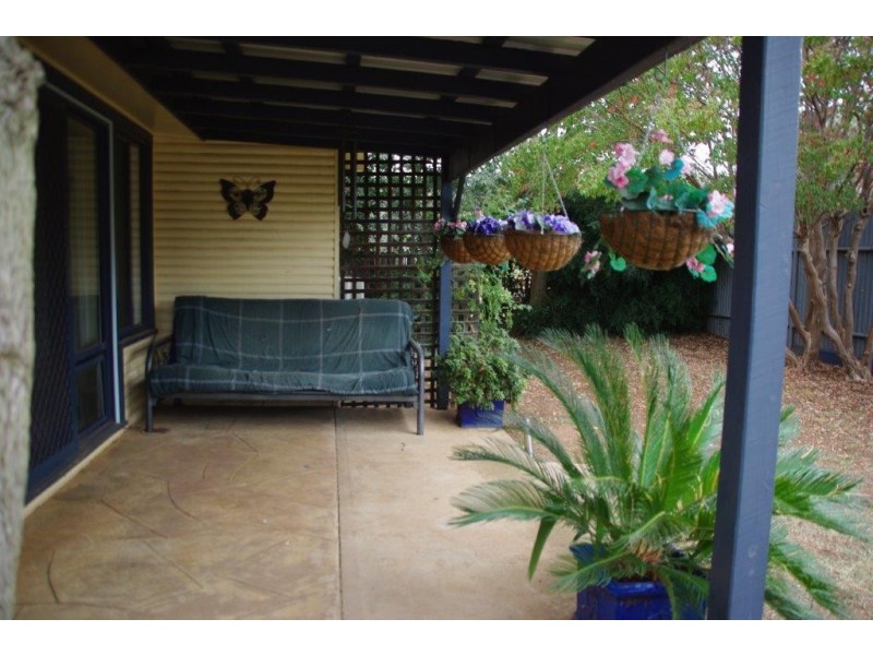 121 Warne Street, Wellington NSW 2820