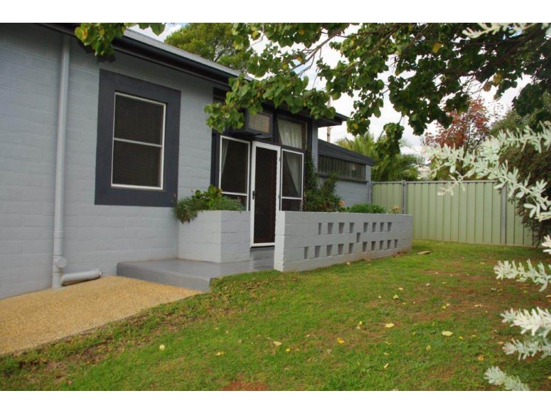 6 Riverview Avenue, Wellington NSW 2820