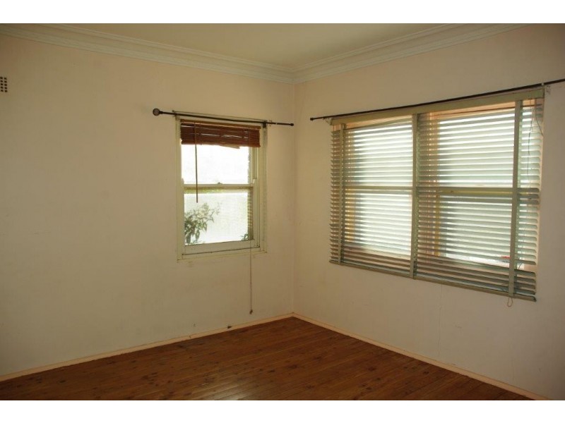 35 Gobolion Street, Wellington NSW 2820