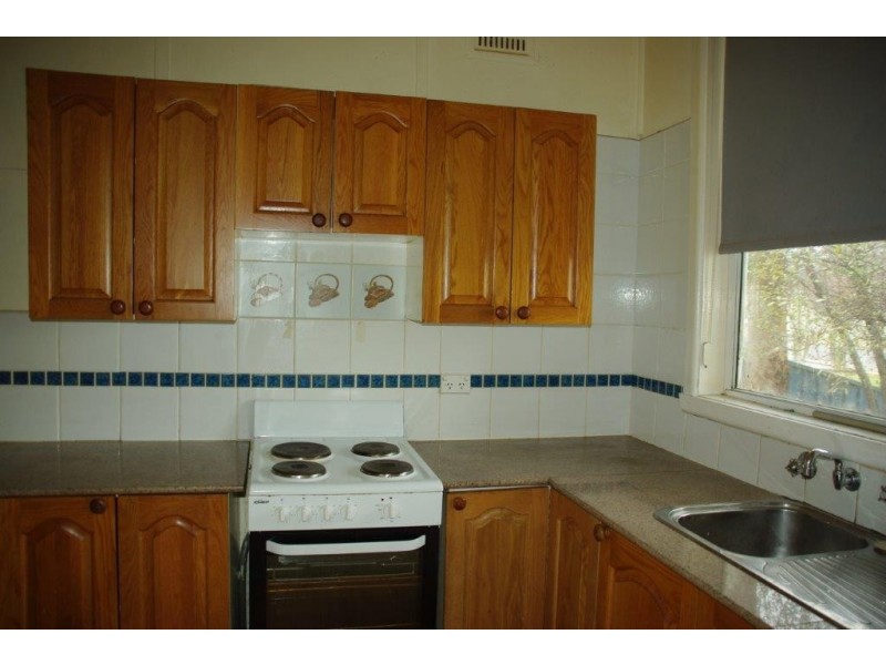 6 Glasson Street, Wellington NSW 2820