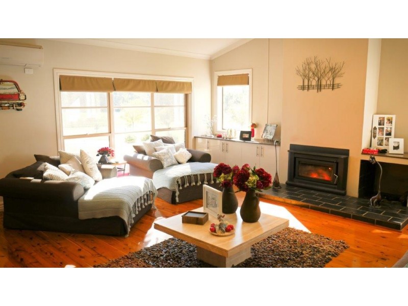 2 Bushrangers Creek Road, Wellington NSW 2820