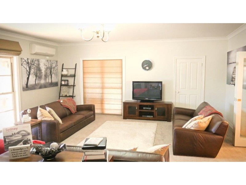 2 Bushrangers Creek Road, Wellington NSW 2820