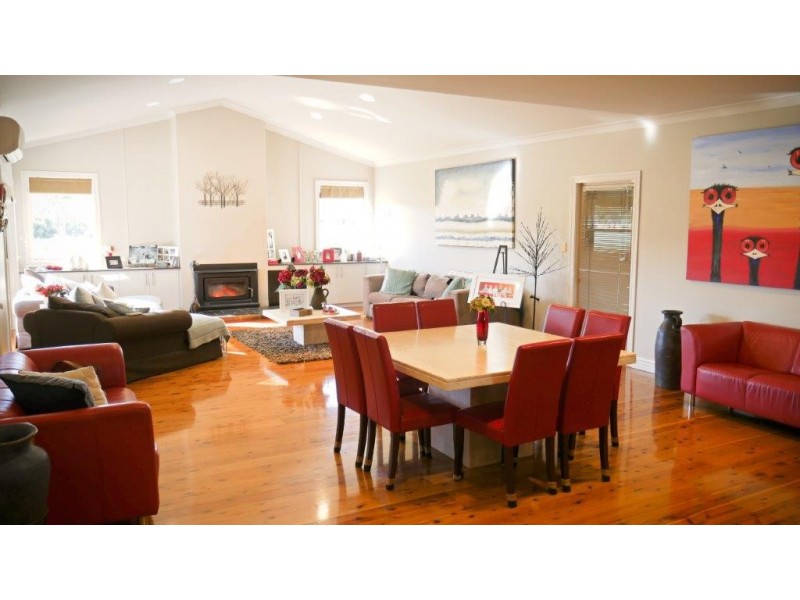 2 Bushrangers Creek Road, Wellington NSW 2820