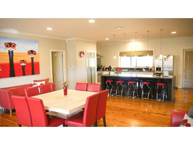 2 Bushrangers Creek Road, Wellington NSW 2820