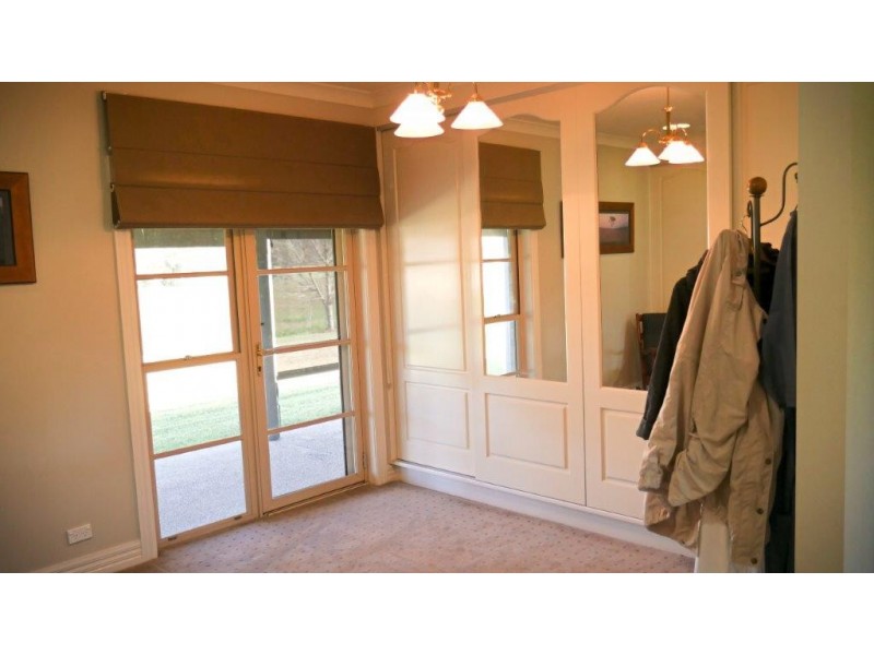 2 Bushrangers Creek Road, Wellington NSW 2820