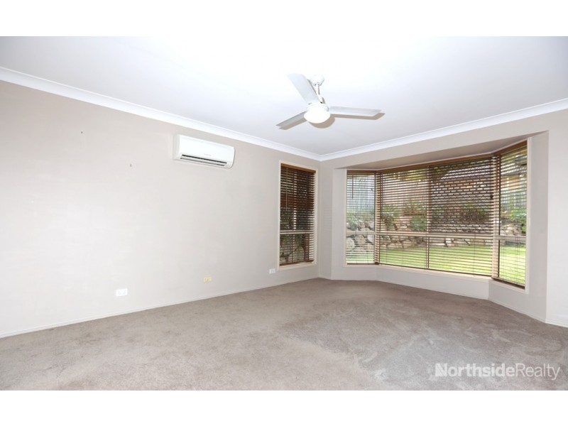 8 Yellowjack Crescent, Albany Creek QLD 4035