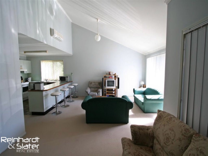 96 Old Northern Rd, Everton Park QLD 4053