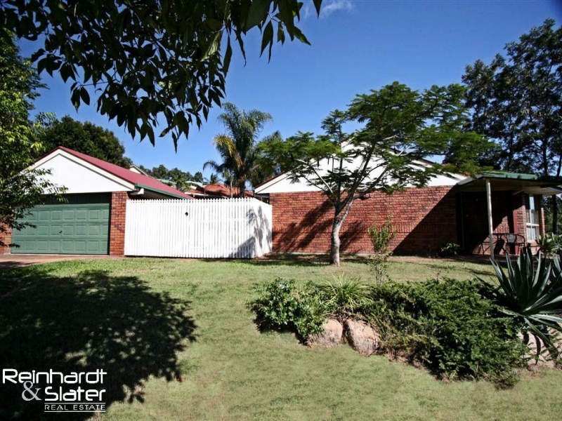 33 Falconglen Pl, Ferny Grove QLD 4055