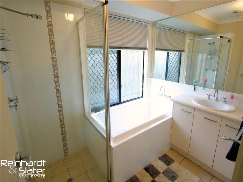 2 Catani Ct, Warner QLD 4500