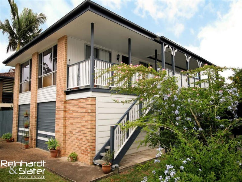 50 Pleasant Dr, Albany Creek QLD 4035