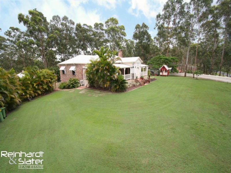 105 Theodore Rd, Kurwongbah QLD 4503
