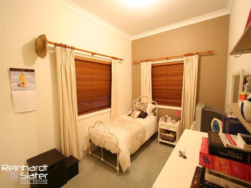 105 Theodore Rd, Kurwongbah QLD 4503