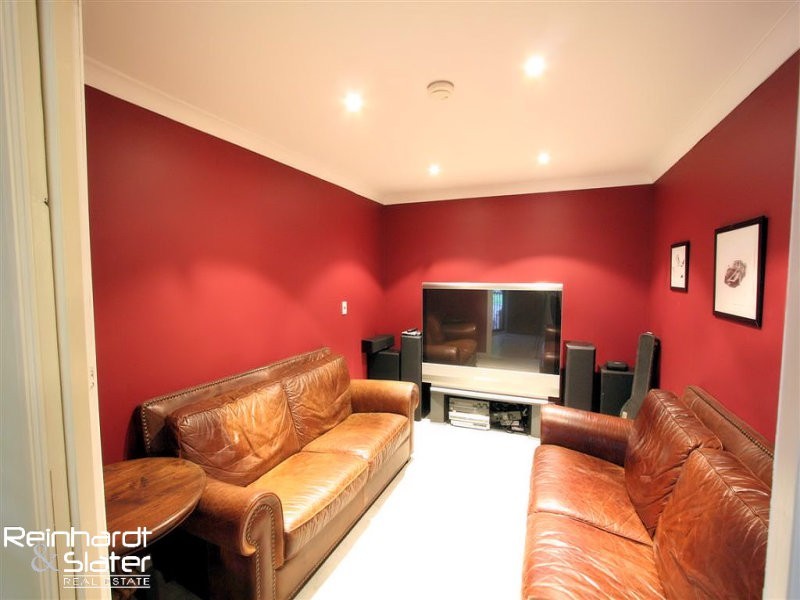 3 Lytham Ct, Albany Creek QLD 4035