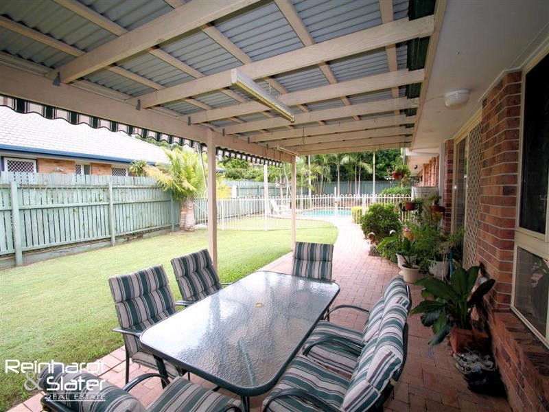 1 Lytham Ct, Albany Creek QLD 4035
