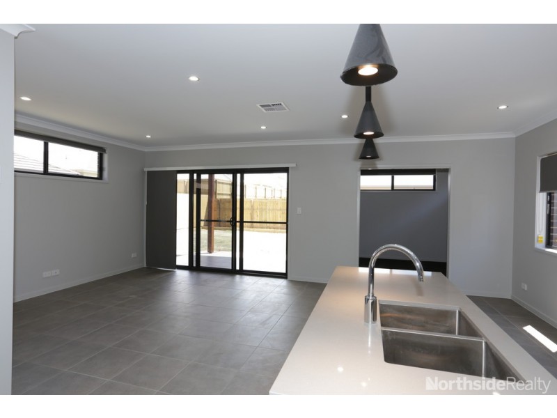5 Hahn Street, Mango Hill QLD 4509