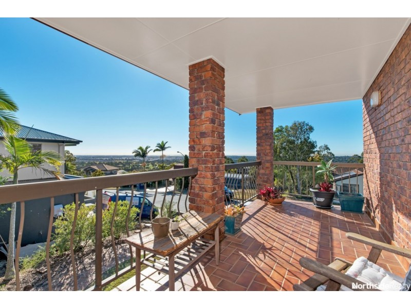 37 Minerva Court, Eatons Hill QLD 4037