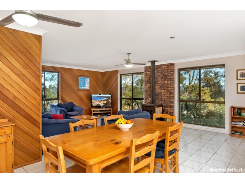37 Minerva Court, Eatons Hill QLD 4037