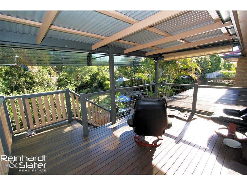 20 Doulton St, Stafford Heights QLD 4053