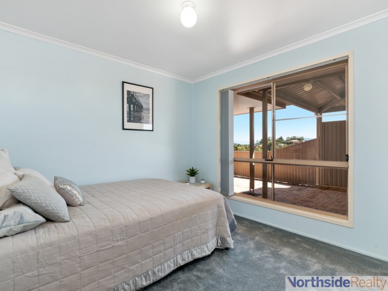 14 Danaus Court, Eatons Hill QLD 4037