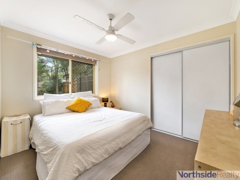 8 Ilona Place, Eatons Hill QLD 4037