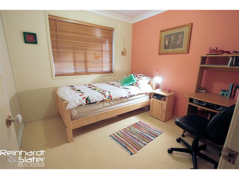 7 Bettina Court, Eatons Hill QLD 4037