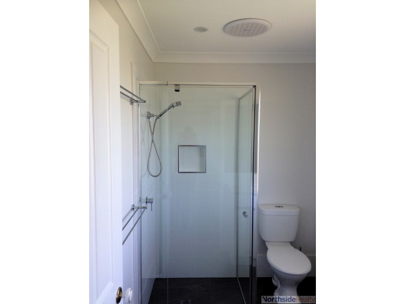 11 Lambertia Court, Albany Creek QLD 4035