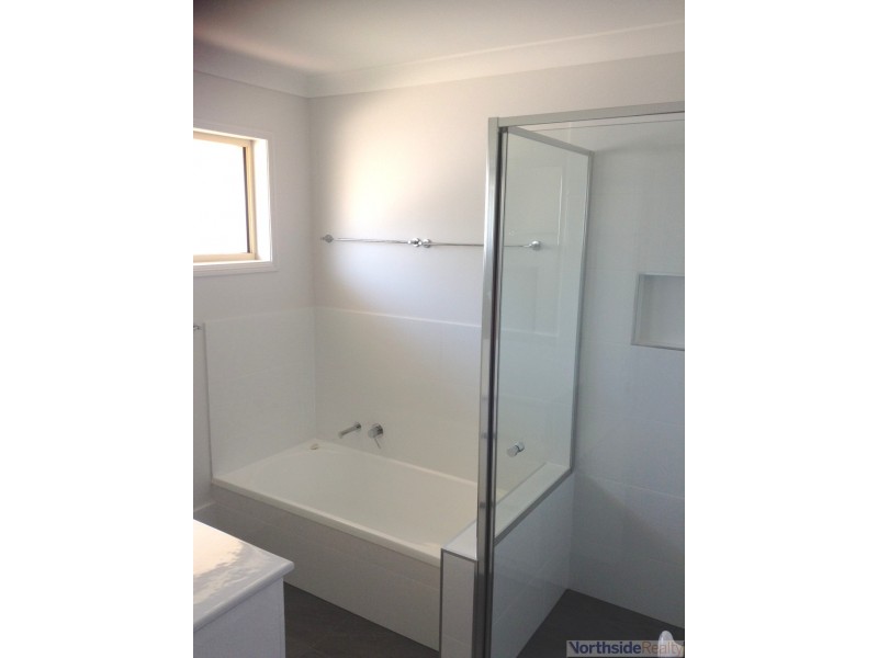 11 Lambertia Court, Albany Creek QLD 4035